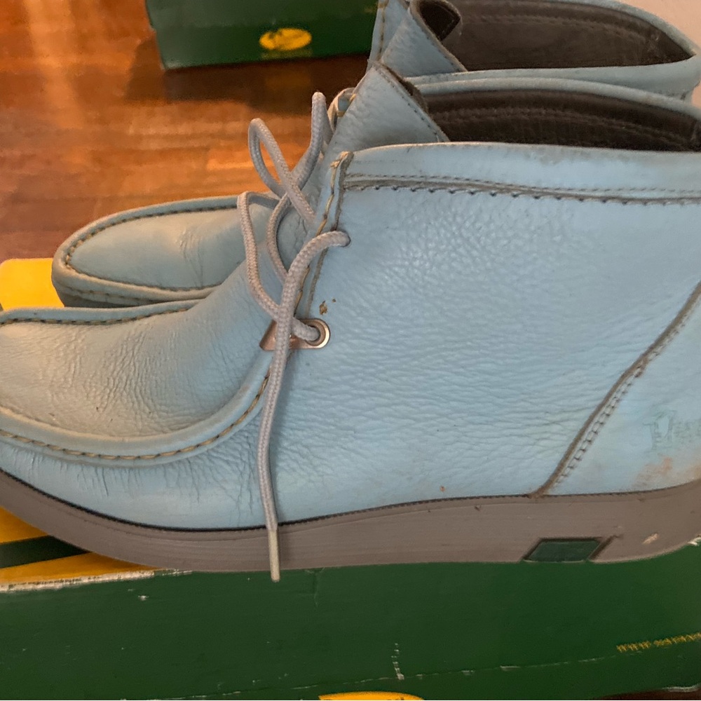 Blue Chukka Boots with Suede Finish